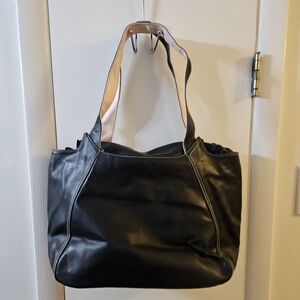 mary kay Black leather shoulder bag